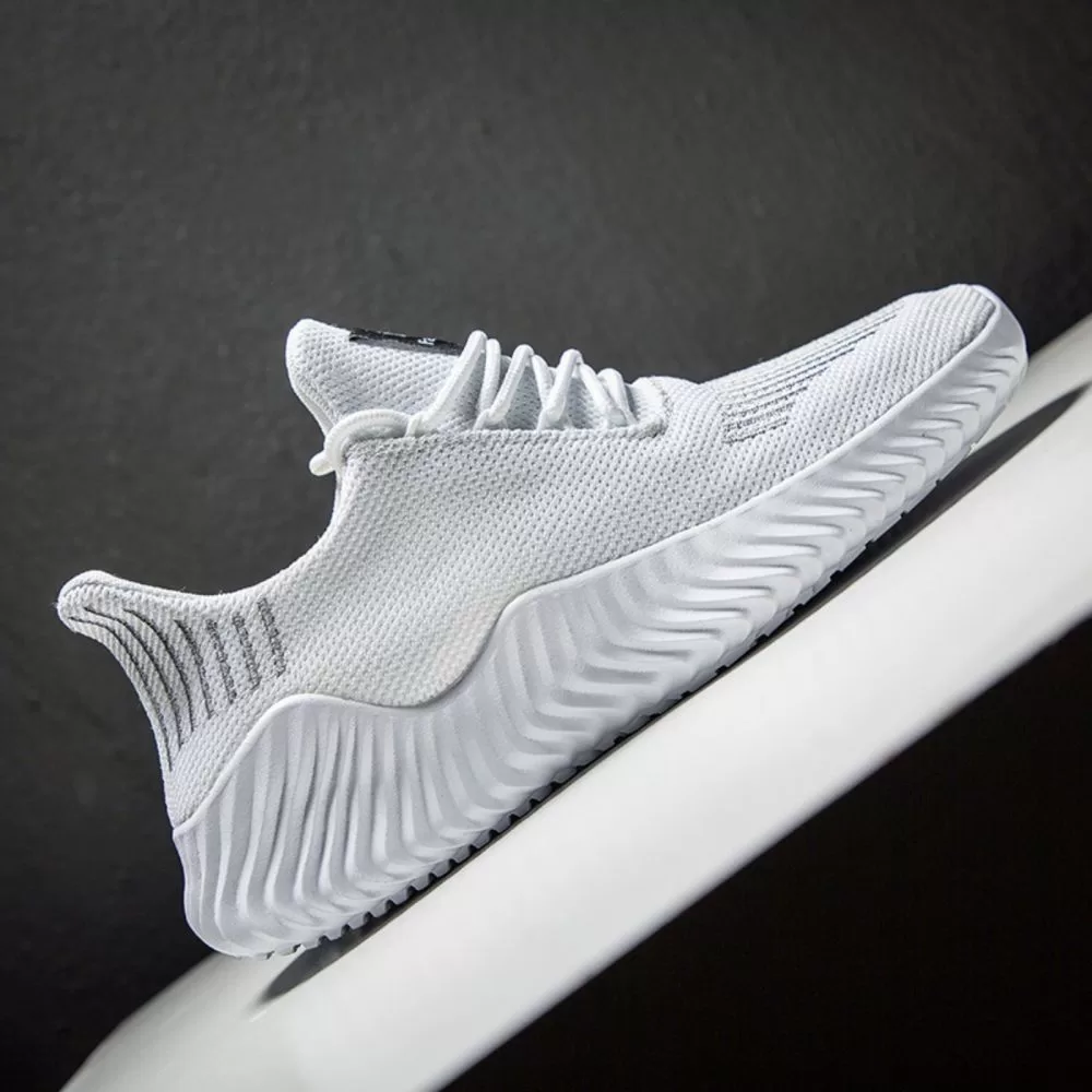 Men's Breathable Non-Slip Outdoor Sneakers (US9.5) in White 2 Men's Breathable Non-Slip Outdoor Sneakers (US9.5) in White - Image 2