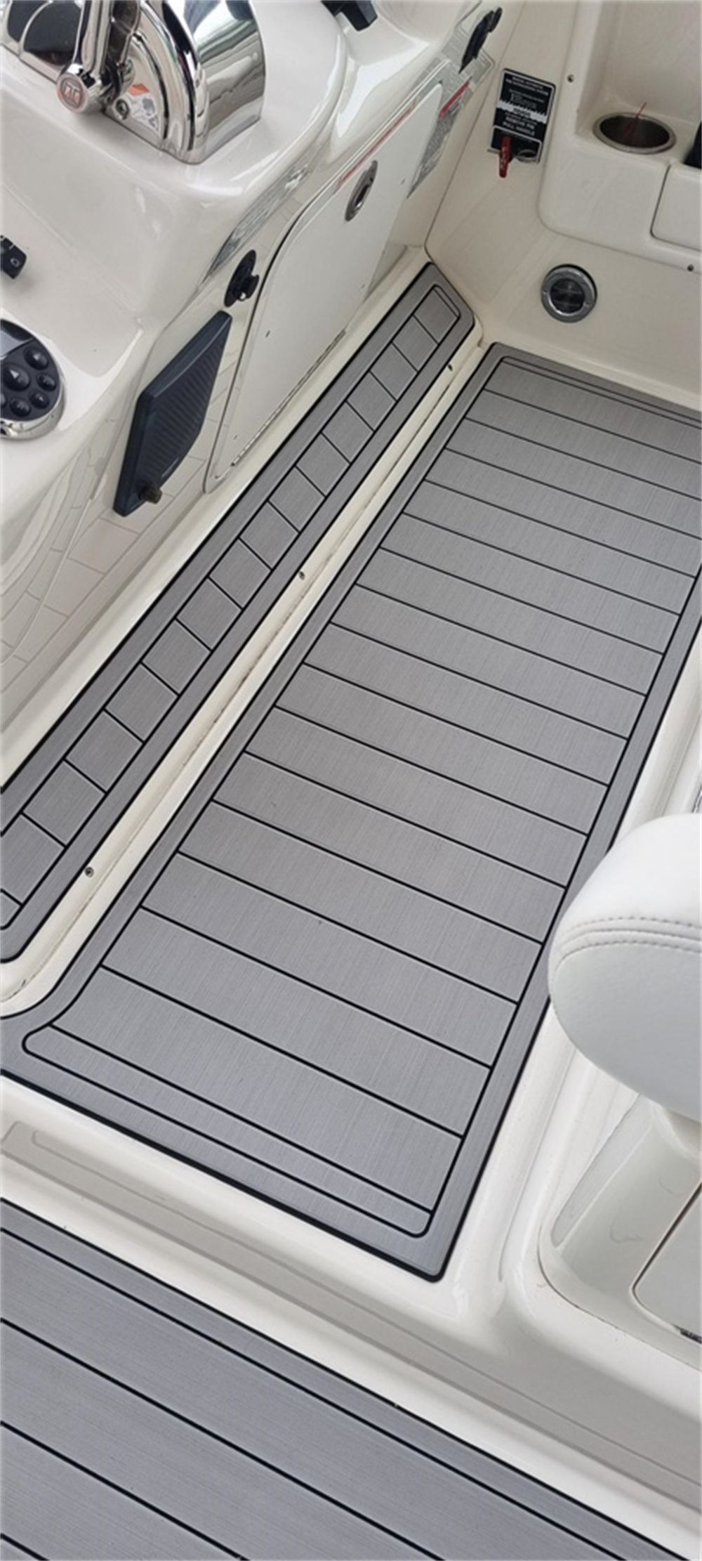 Sea Ray Sundancer 320 EVA teak swim platform pad 5 Sea Ray Sundancer 320 EVA teak swim platform pad - Image 5