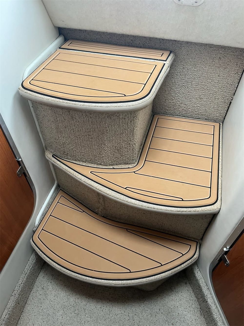 Bayliner 2855 upper deck EVA foam faux teak floor mat 2 Bayliner 2855 upper deck EVA foam faux teak floor mat - Image 2